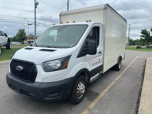 Used 2022 Ford Transit 350 DRW RWD image 8