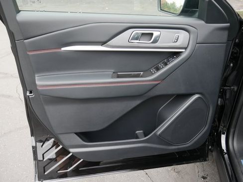 New 2026 Ford Explorer ST-Line w/ ST-Line Street Pack image 14