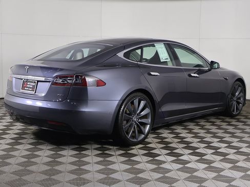 Used 2017 Tesla Model S 75D image 10