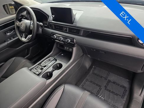 Used 2025 Honda Pilot EX-L image 32