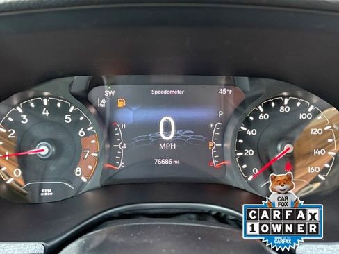 Used 2022 Jeep Compass Latitude image 10