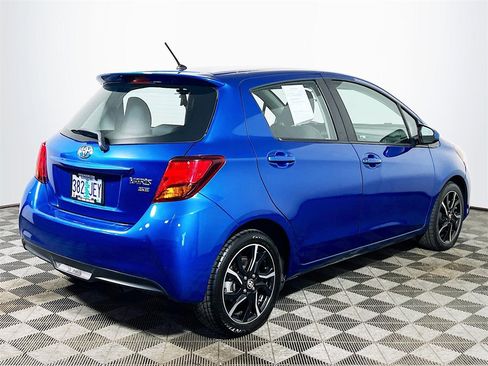 Certified 2015 Toyota Yaris SE image 8