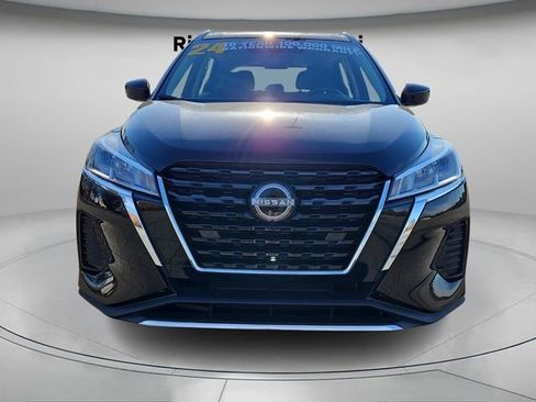 Used 2024 Nissan Kicks SV image 5