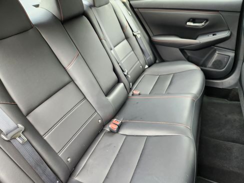 Used 2024 Nissan Sentra SR w/ SR Premium Package FWD image 16