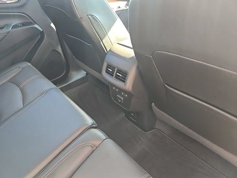 Used 2023 Chevrolet Equinox Premier AWD/4WD image 81
