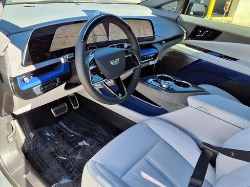 New 2026 Cadillac Optiq Sport 1 image 11