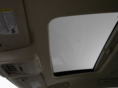 Certified 2023 Buick Enclave Essence w/ Experience Buick Package image 32