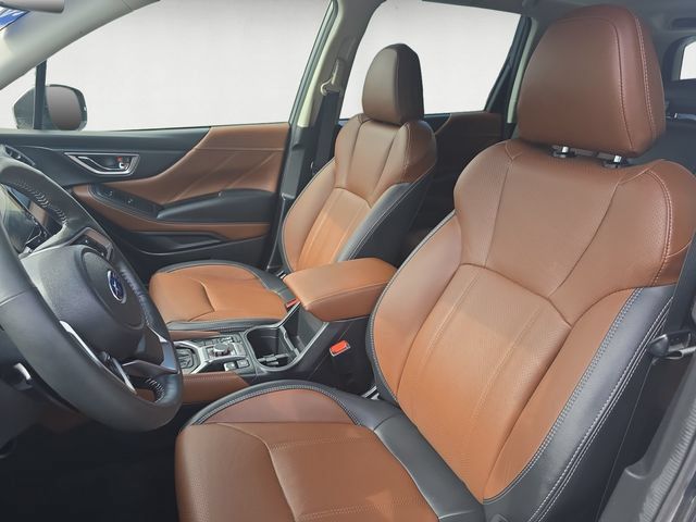 Certified 2023 Subaru Forester Touring AWD/4WD image 9