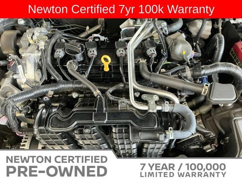 Used 2025 Nissan Altima 2.5 SV FWD image 37