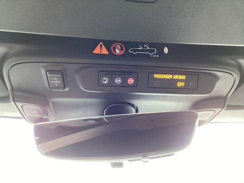 Used 2020 Chevrolet Camaro SS image 20