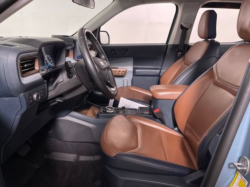 Used 2022 Ford Maverick Lariat w/ Lariat Luxury Package FWD image 12