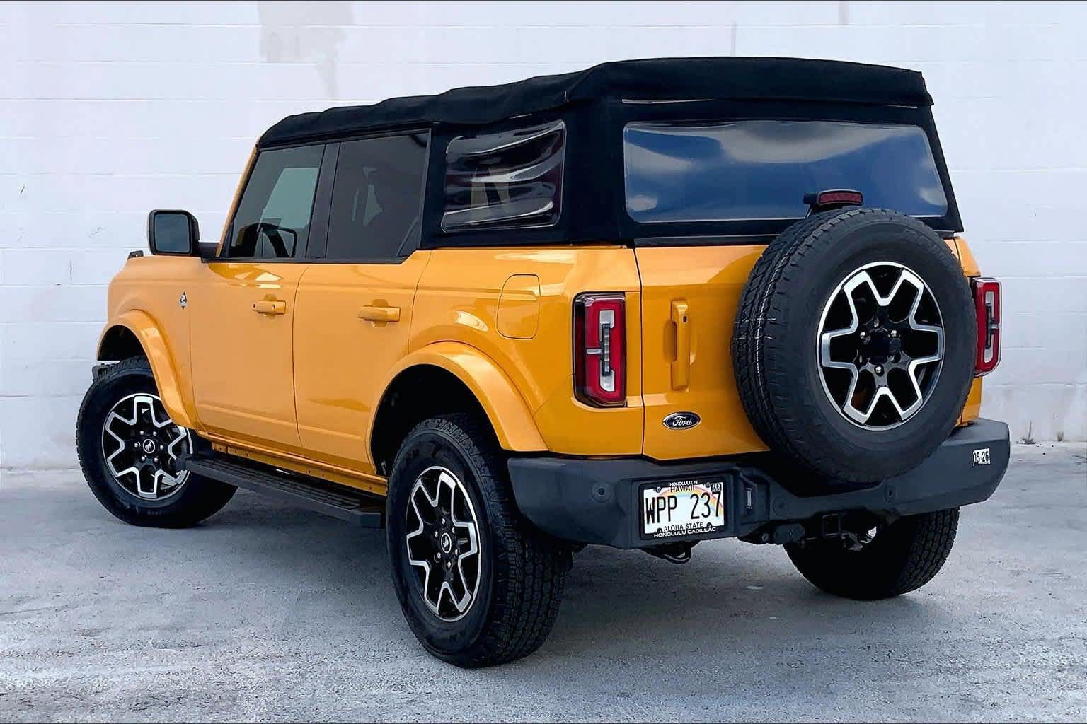 Used 2021 Ford Bronco Outer Banks AWD/4WD image 3
