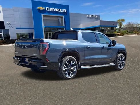 Used 2025 GMC Sierra EV Denali AWD/4WD image 26