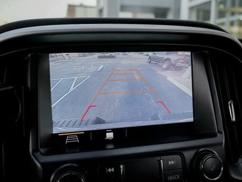 Used 2019 Chevrolet Colorado ZR2 w/ LPO, Premium Interior Package AWD/4WD image 56