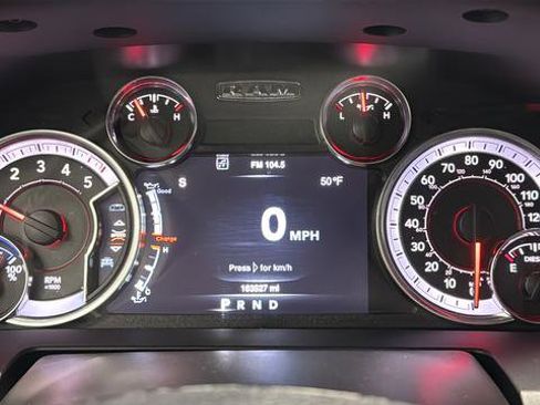 Used 2019 RAM 1500 Laramie w/ Convenience Group AWD/4WD image 16