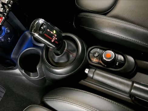 Used 2021 MINI Cooper S FWD image 16