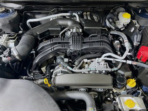 Used 2025 Subaru Outback Premium image 26