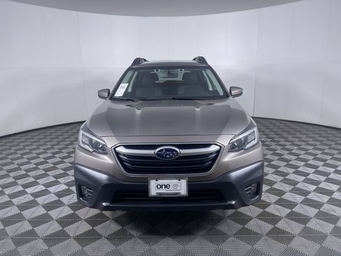 Used 2022 Subaru Outback Premium image 29