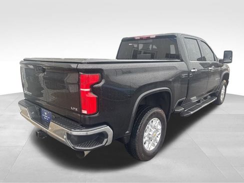 Used 2024 Chevrolet Silverado 3500 LTZ w/ LTZ Plus Package image 6