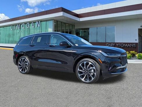 New 2026 Lincoln Nautilus Black Label AWD/4WD image 2