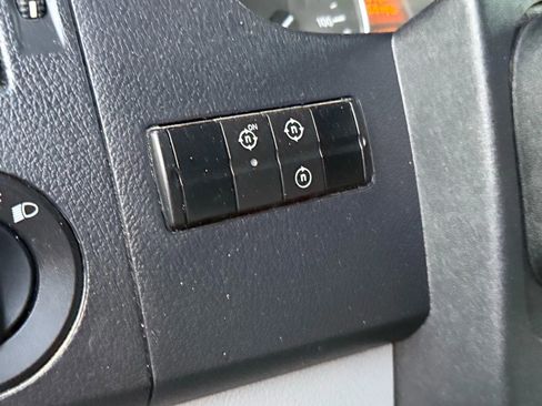 Used 2008 Dodge Sprinter 2500 image 11