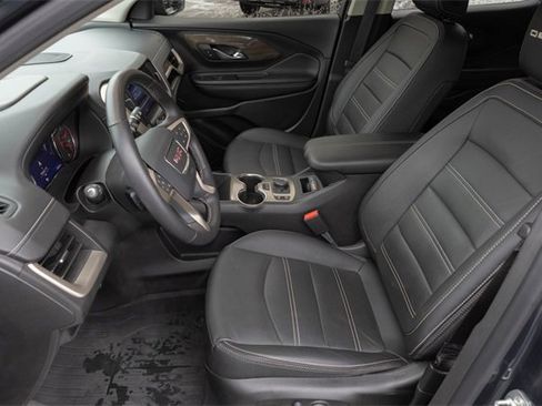 Used 2022 GMC Terrain Denali w/ Denali Premium Package image 15