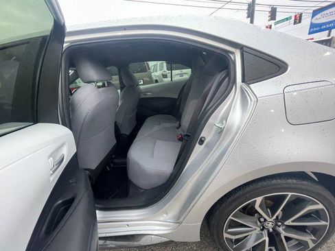 Used 2020 Toyota Corolla SE image 12