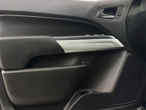 Used 2016 Chevrolet Colorado LT image 26