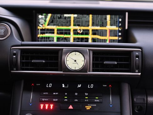 Used 2017 Lexus IS 200t IS Turbo RWD image 36