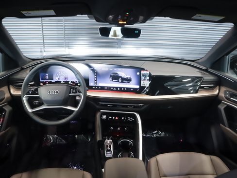 New 2026 Audi Q5 Premium AWD/4WD image 10