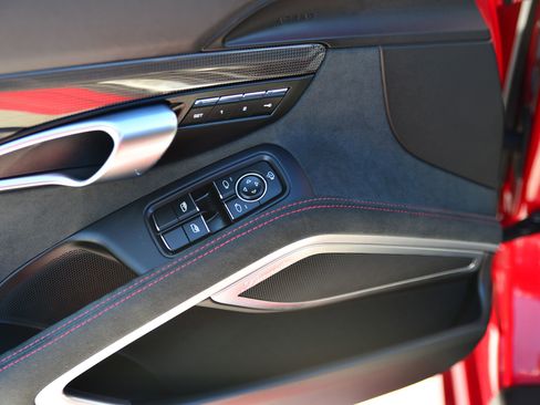 Certified 2025 Porsche 718 Boxster GTS image 26