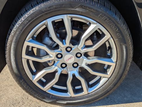 Used 2023 GMC Terrain Denali image 35