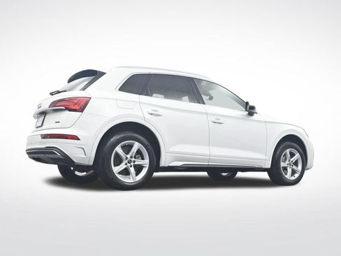 Used 2023 Audi Q5 2.0T Premium w/ Convenience Package AWD/4WD image 34