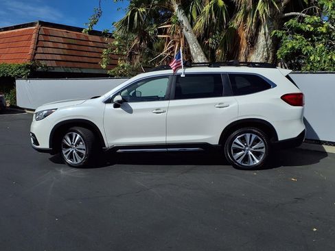 Used 2019 Subaru Ascent Limited image 3