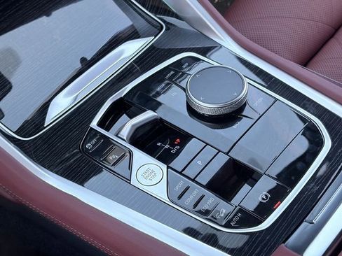 New 2026 BMW X6 xDrive40i AWD/4WD image 18