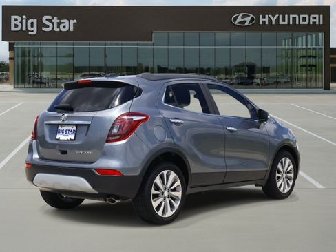 Used 2019 Buick Encore Preferred w/ Safety Package FWD image 4