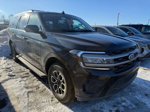 Used 2024 Ford Expedition Max XLT image 1