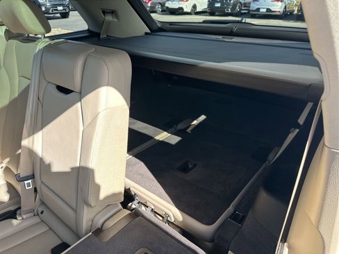 Used 2018 Audi Q7 3.0T Prestige image 21