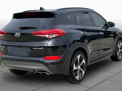 Used 2016 Hyundai Tucson Limited w/ Option Group 03 FWD image 13