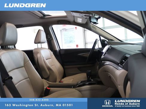 Used 2017 Honda Pilot EX-L image 17
