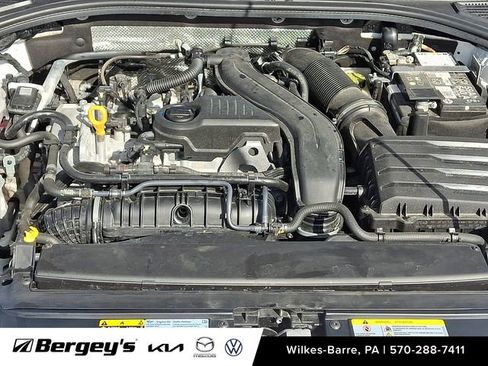 Certified 2025 Volkswagen Jetta S image 28