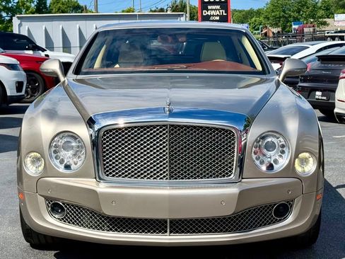 Used 2016 Bentley Mulsanne RWD image 2