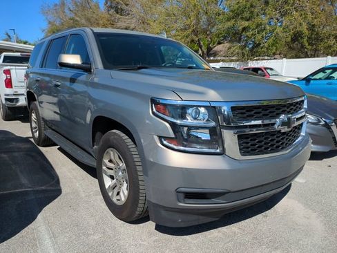 Used 2018 Chevrolet Tahoe LT image 2