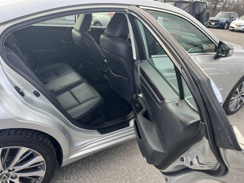 Used 2020 Lexus ES 350 w/ Premium Package FWD image 12