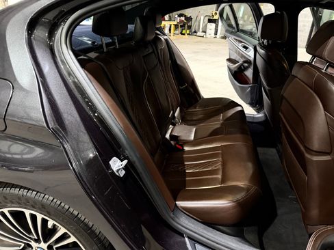 Used 2017 BMW 530i RWD image 23