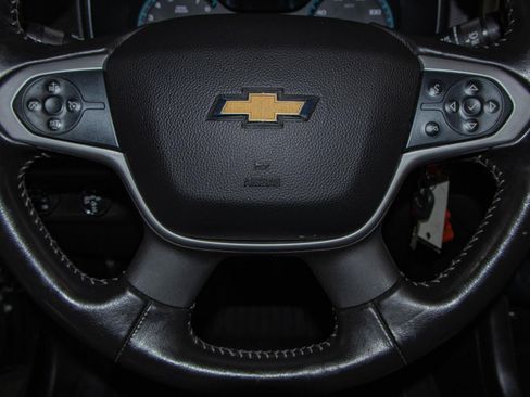 Used 2018 Chevrolet Colorado ZR2 w/ ZR2 Midnight Special Edition image 10