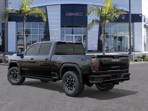 New 2026 GMC Sierra 2500 AT4X image 3