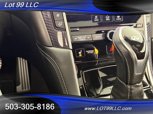 Used 2017 INFINITI Q60 Red Sport 400 image 15