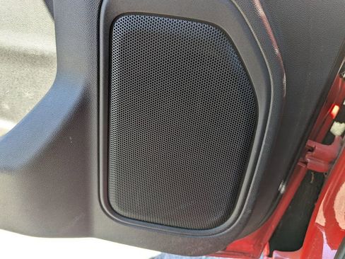 Certified 2021 GMC Sierra 1500 SLT w/ X31 Off-Road Package image 16