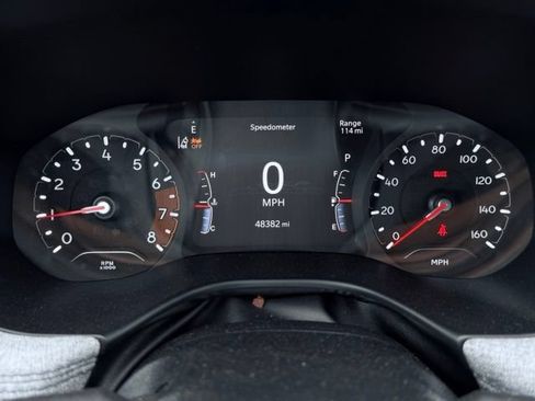 Used 2024 Jeep Compass Latitude AWD/4WD image 30